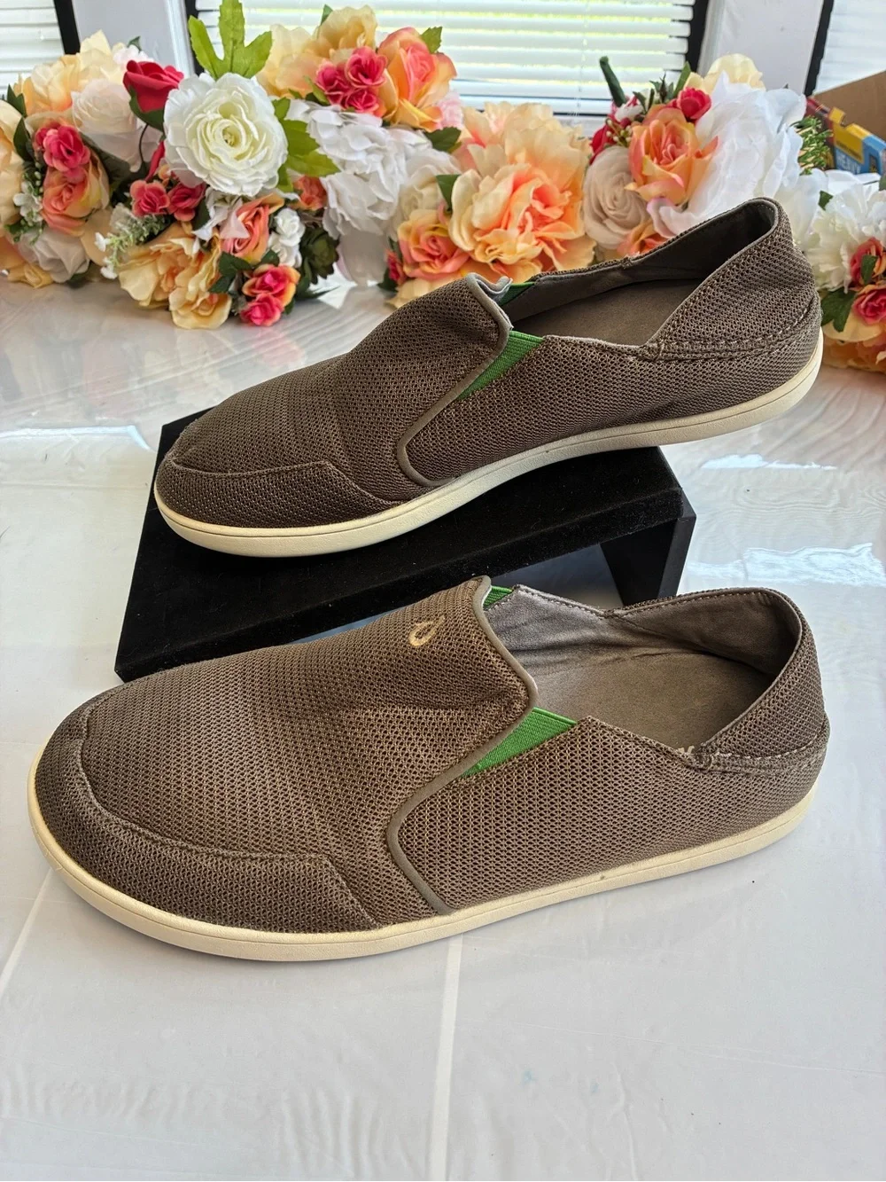 OluKai nohea mesh